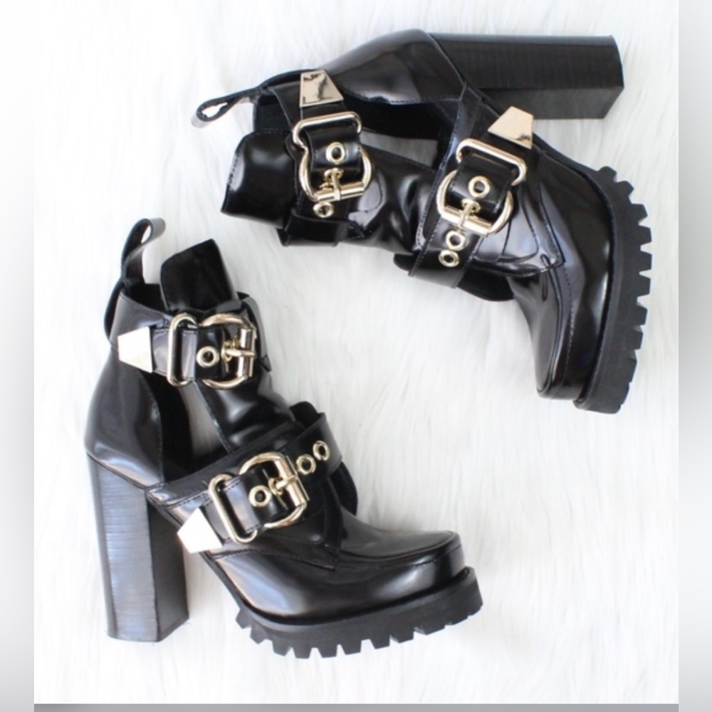 Jeffrey Campbell Craven Buckle Strap Bootie - Picture 11 of 16